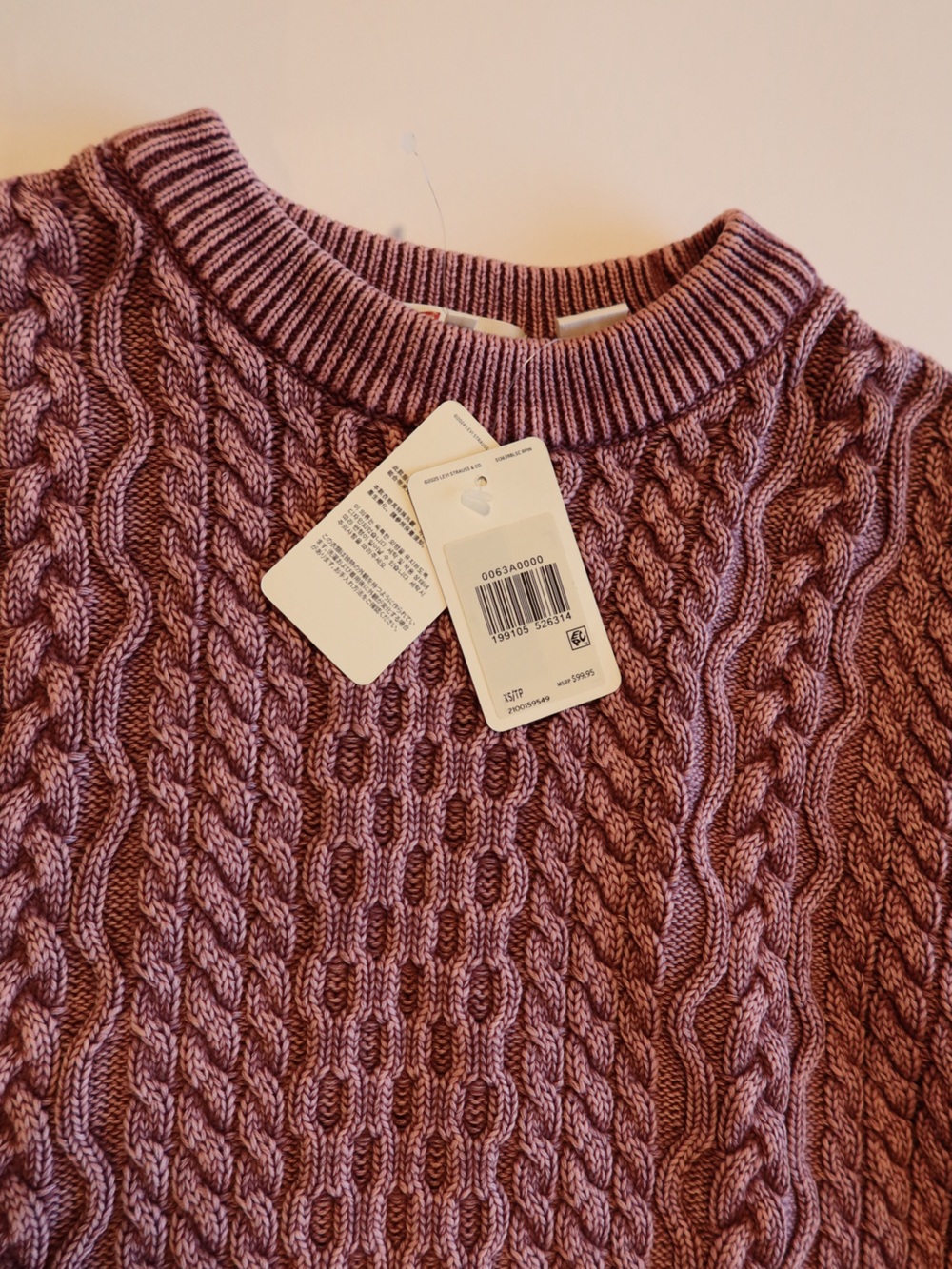 Levi’s Pink Cable Knit Crewneck Sweater — NWT, XS - Picture 4 of 8